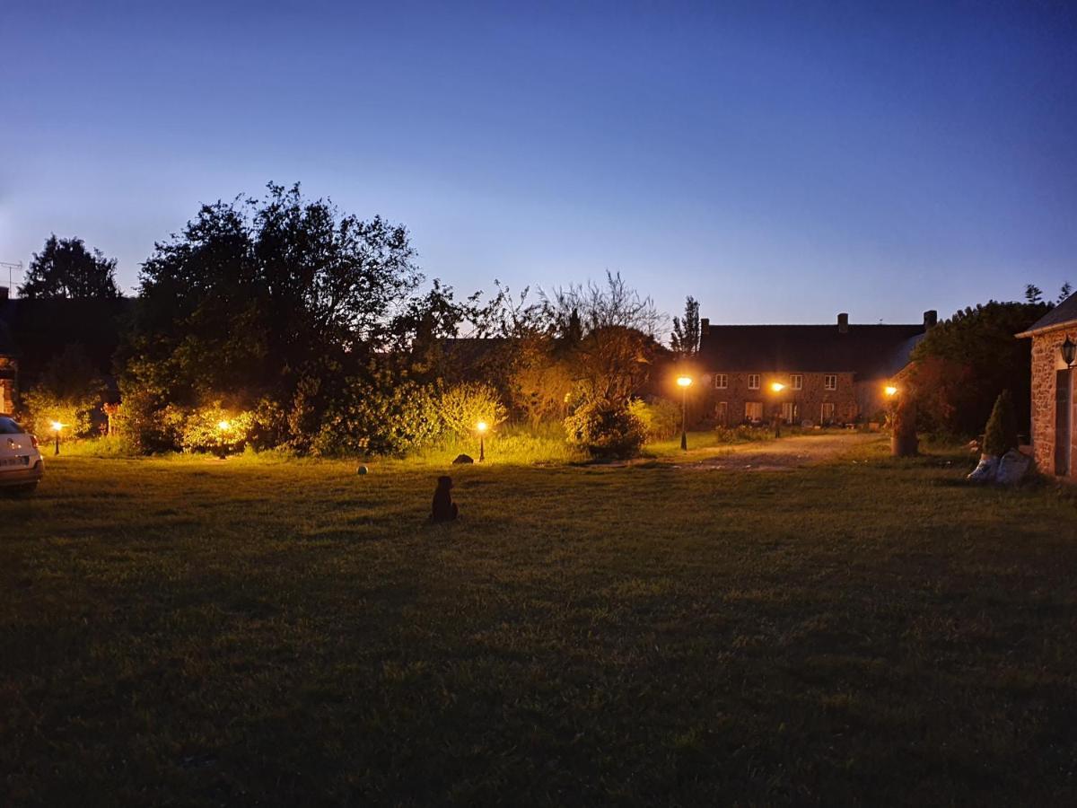 Lesroses1680 Bed & Breakfast Blainville-sur-Mer Eksteriør bilde